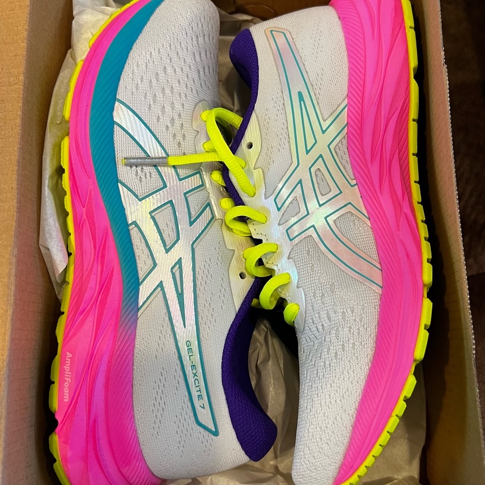 Brand New With Tags Women’s ASICS athletic shoes. Size 8